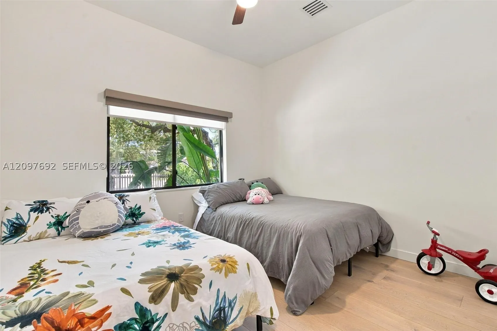 600 W 51st St