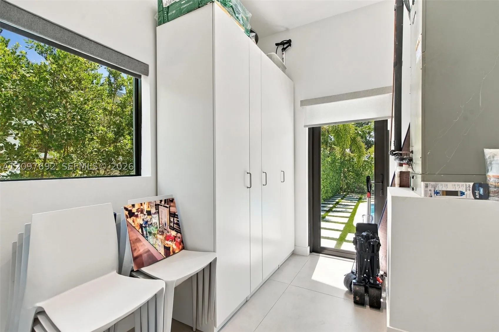 600 W 51st St