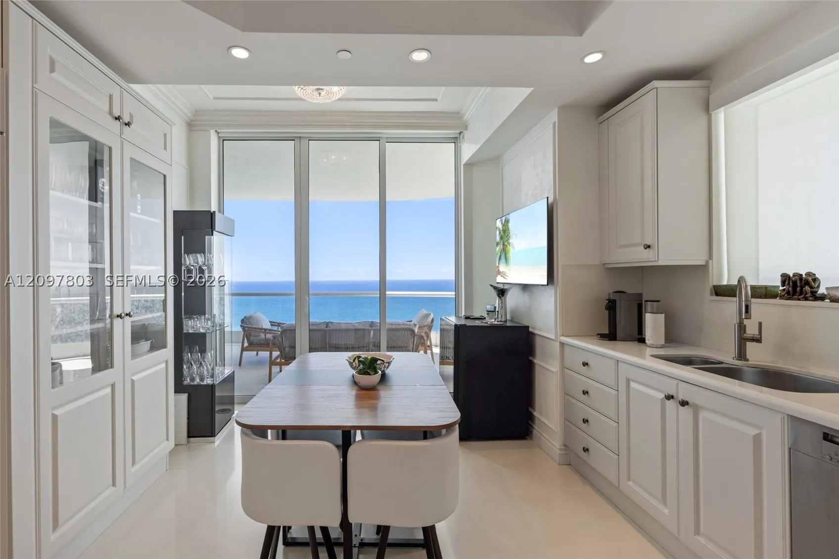16051 Collins Ave #2901