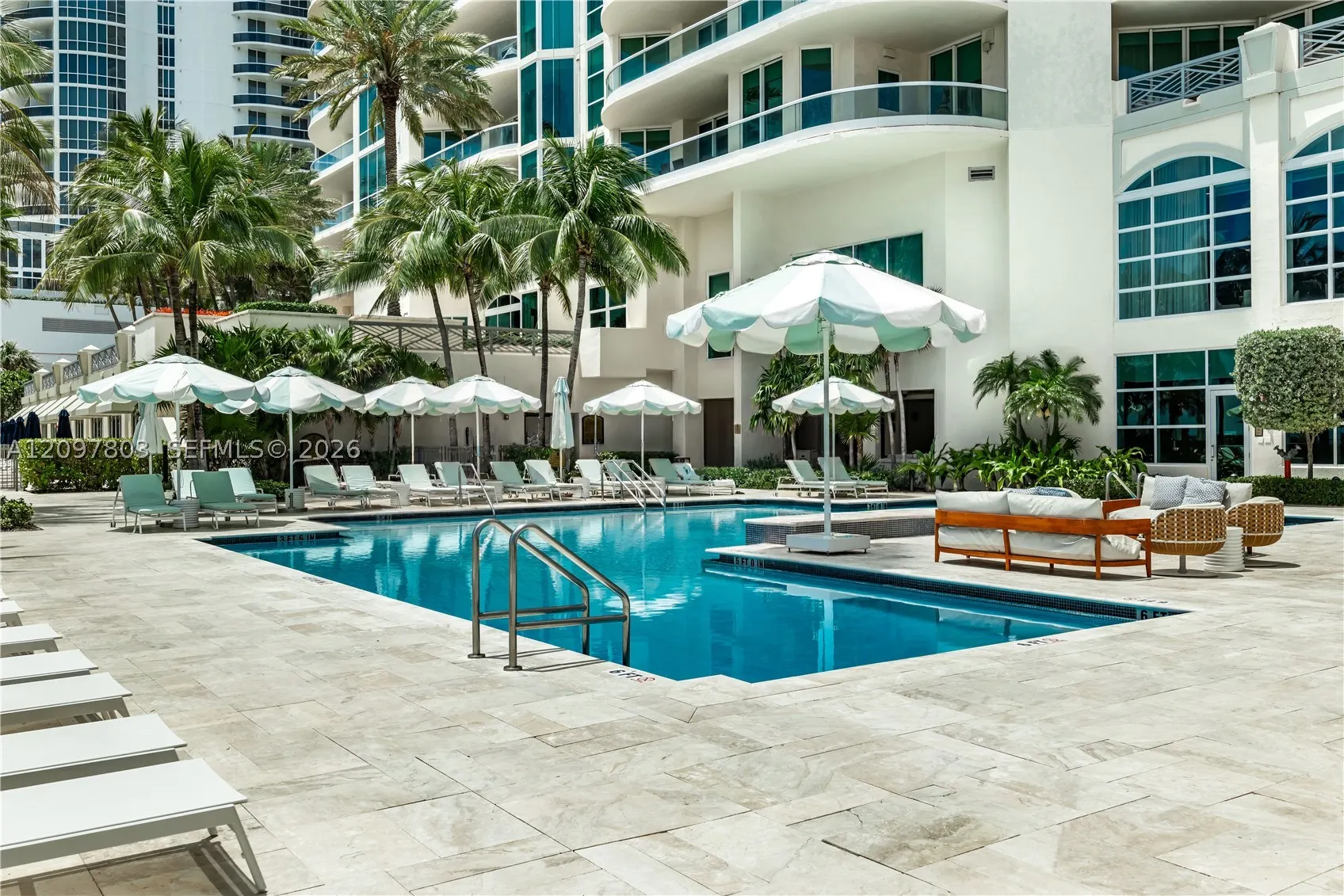 16051 Collins Ave #2901