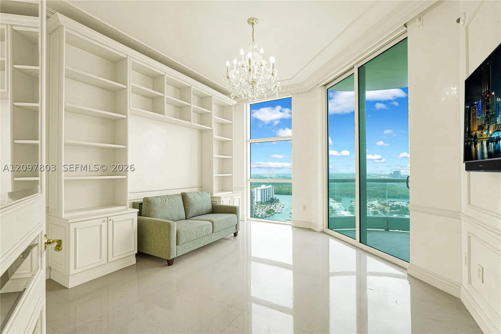 16051 Collins Ave #2901