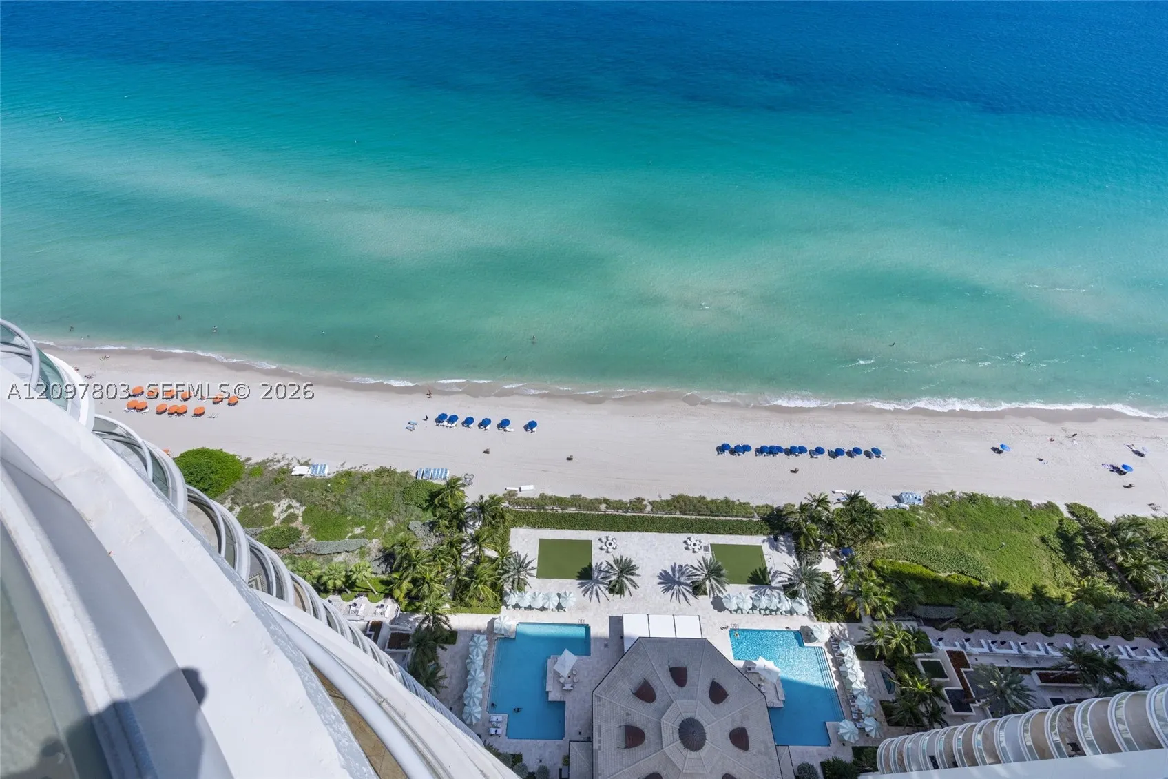 16051 Collins Ave #2901