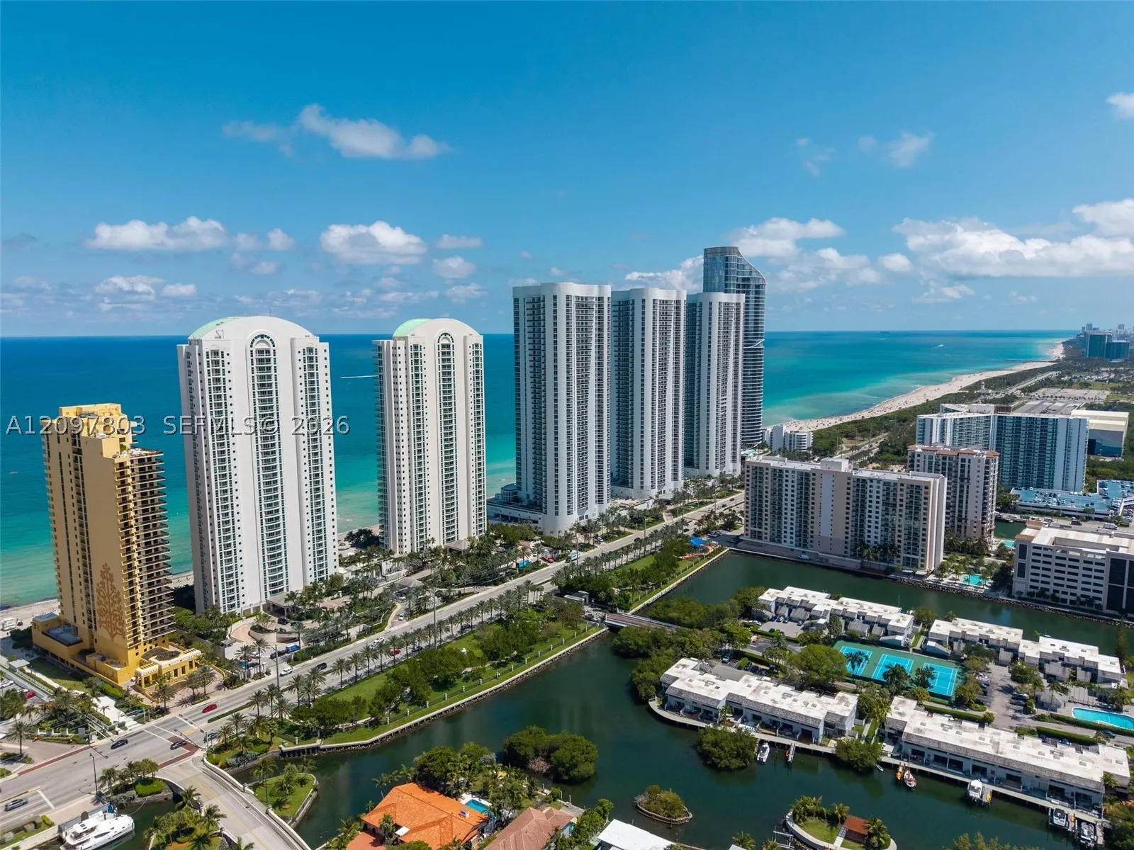 16051 Collins Ave #2901