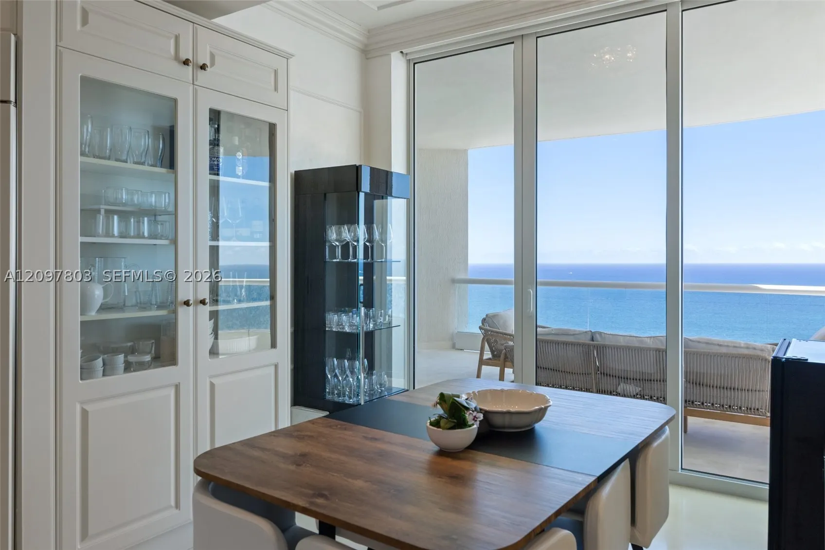 16051 Collins Ave #2901