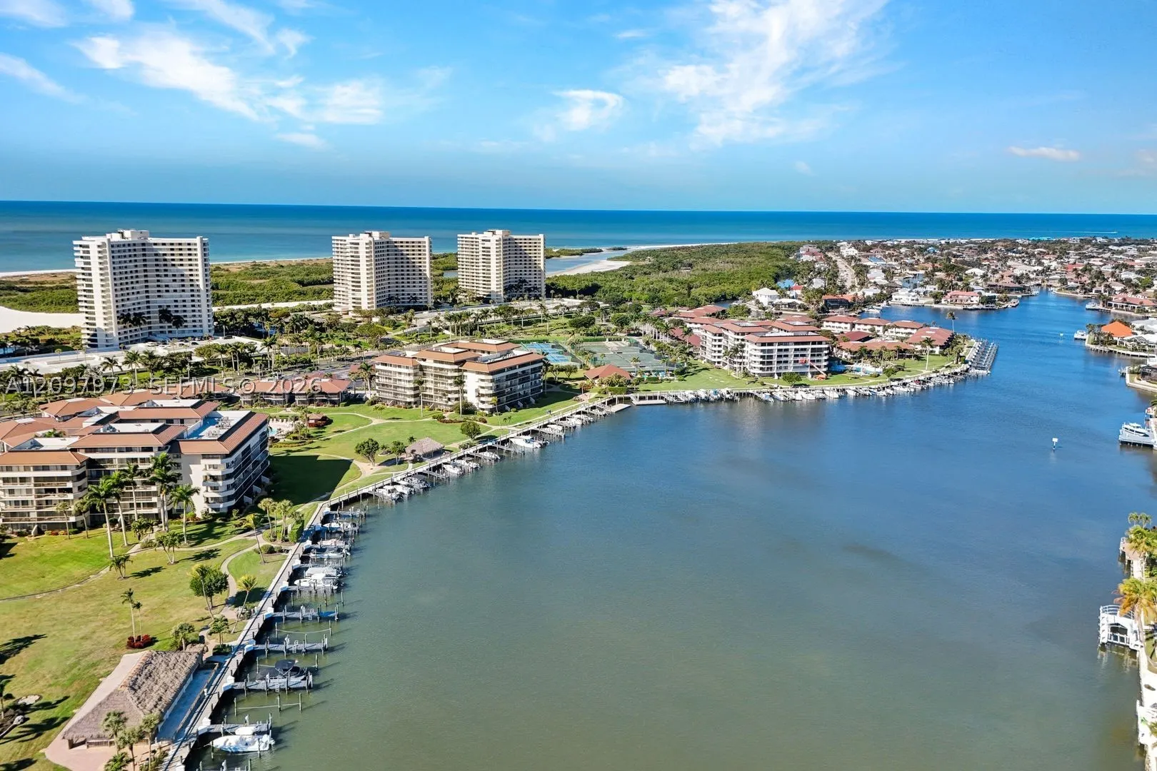 380 SEAVIEW CT #1703