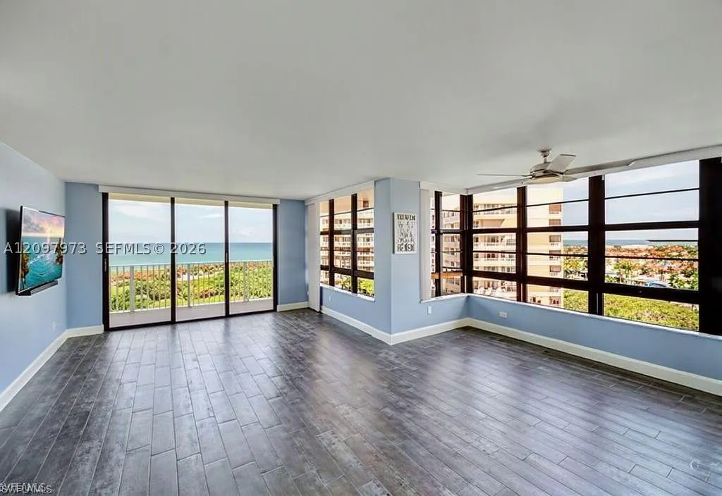 380 SEAVIEW CT #1703