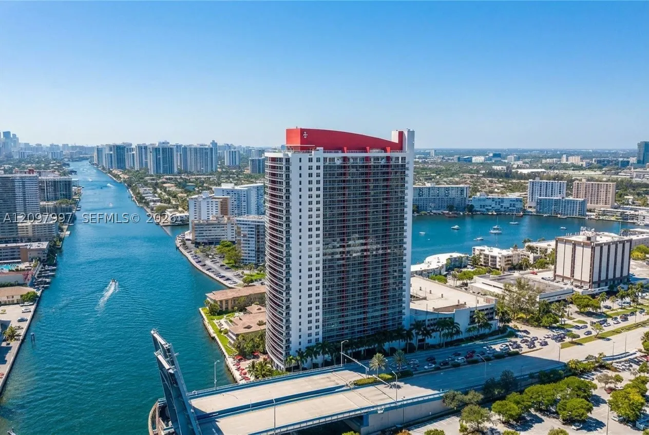 2602 E Hallandale Beach Blvd #R2004