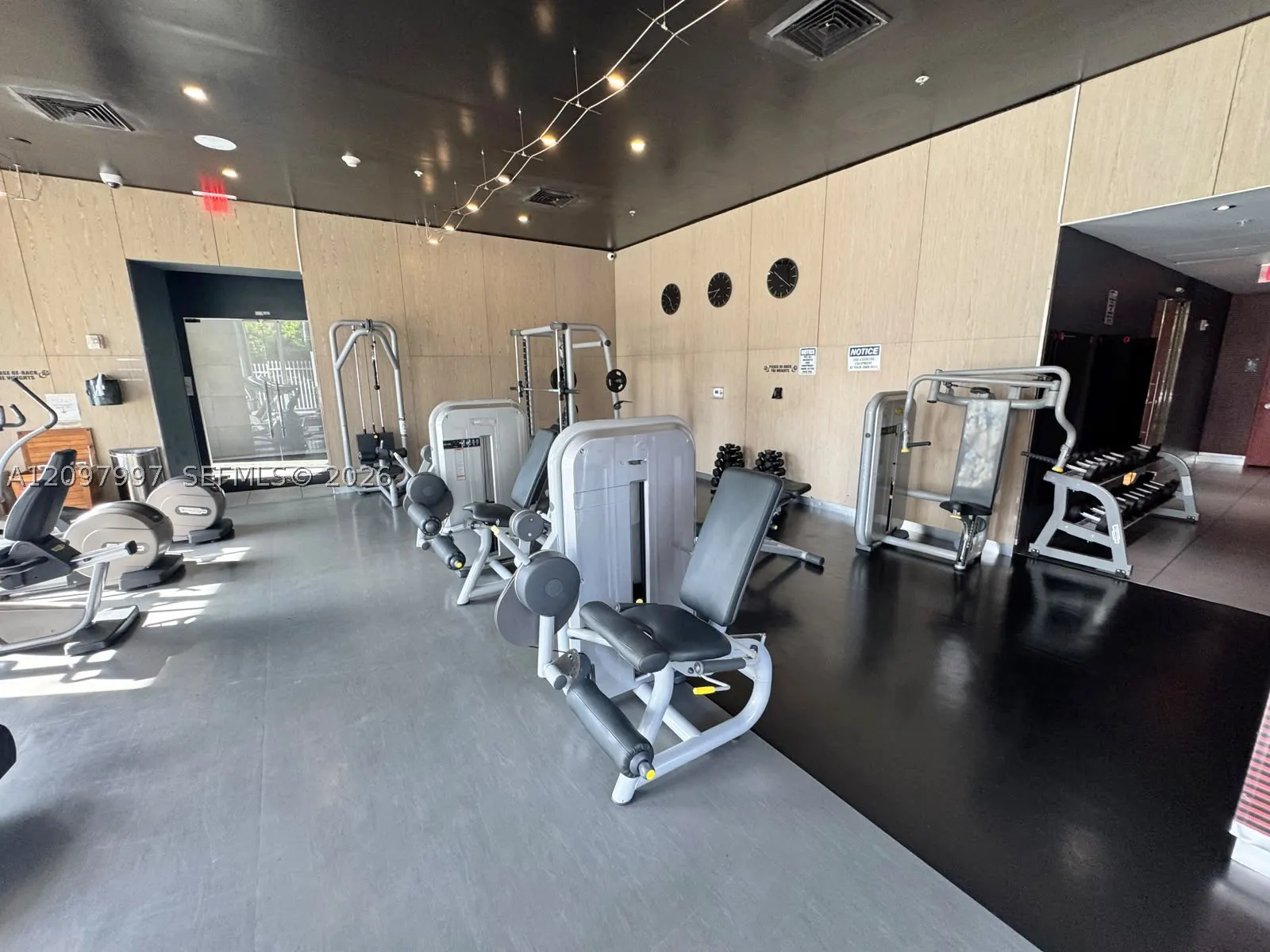 2602 E Hallandale Beach Blvd #R2004