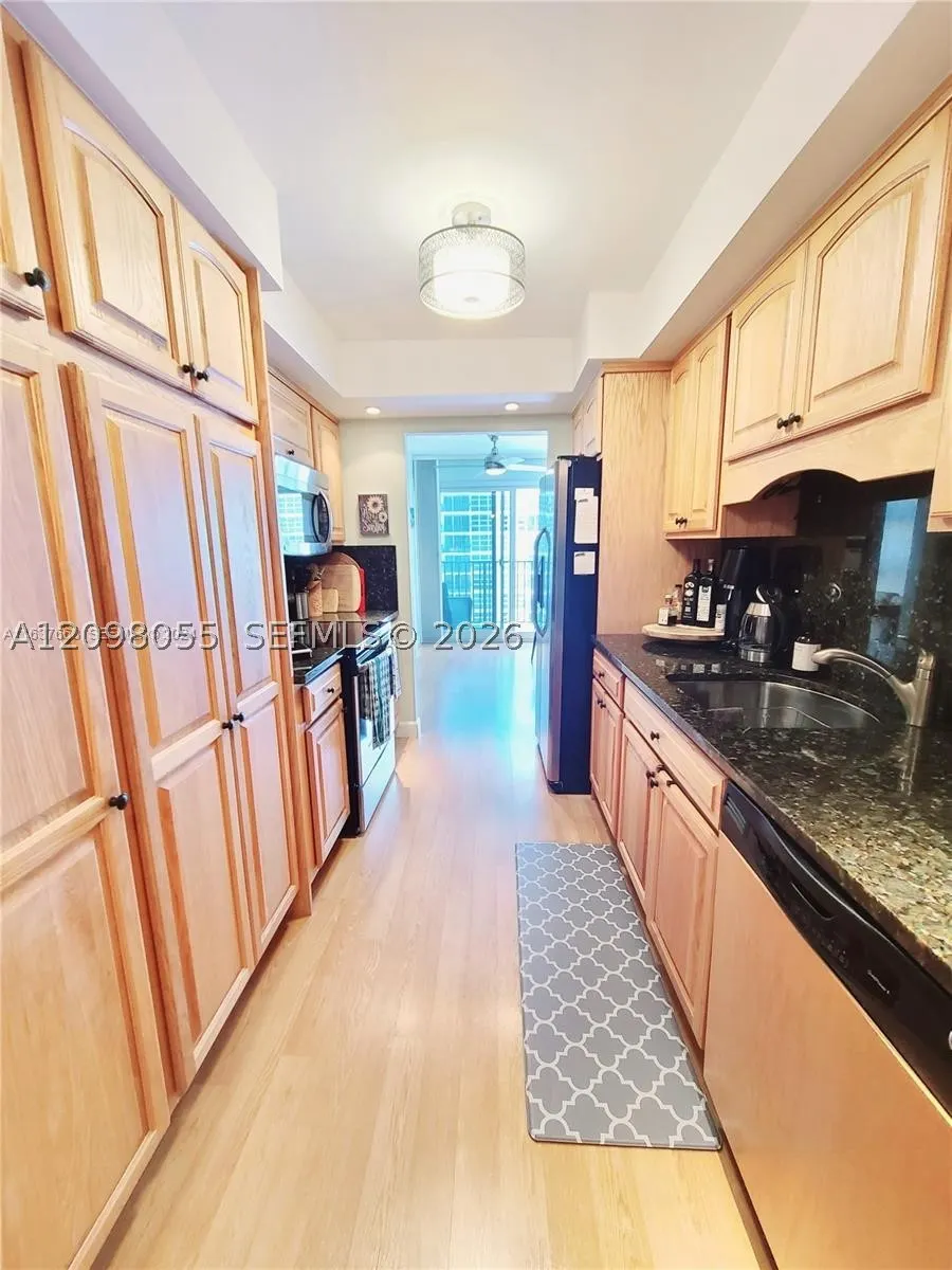531 N Ocean Blvd #1102