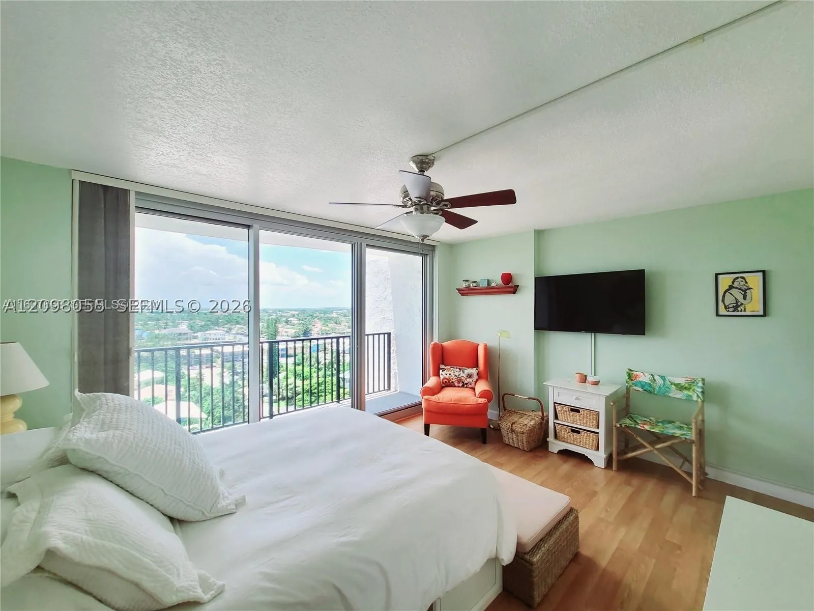 531 N Ocean Blvd #1102