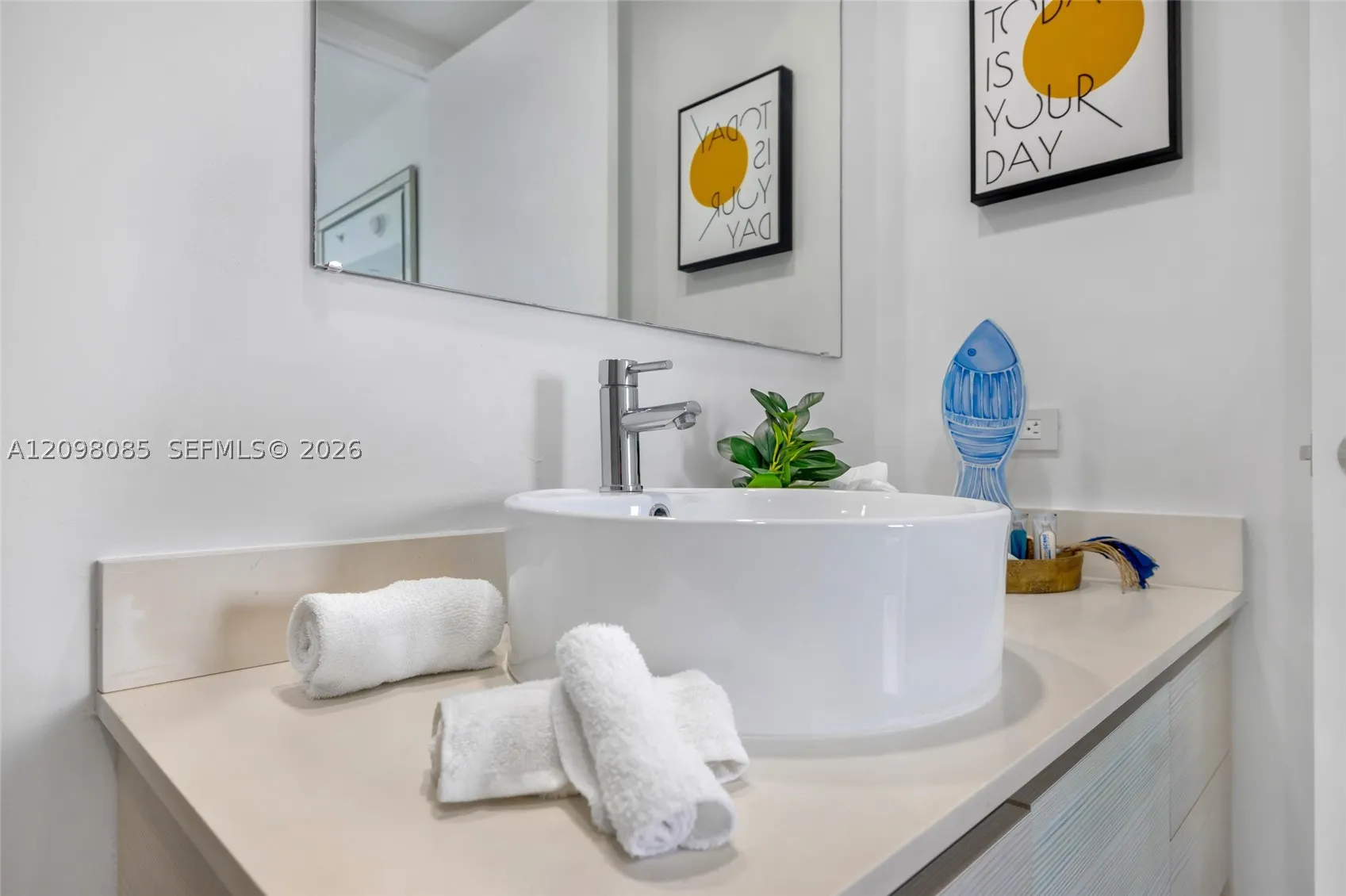 2600 E Hallandale Beach Blvd #T1102