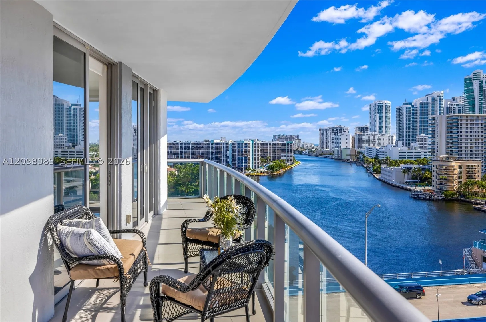 2600 E Hallandale Beach Blvd #T1102