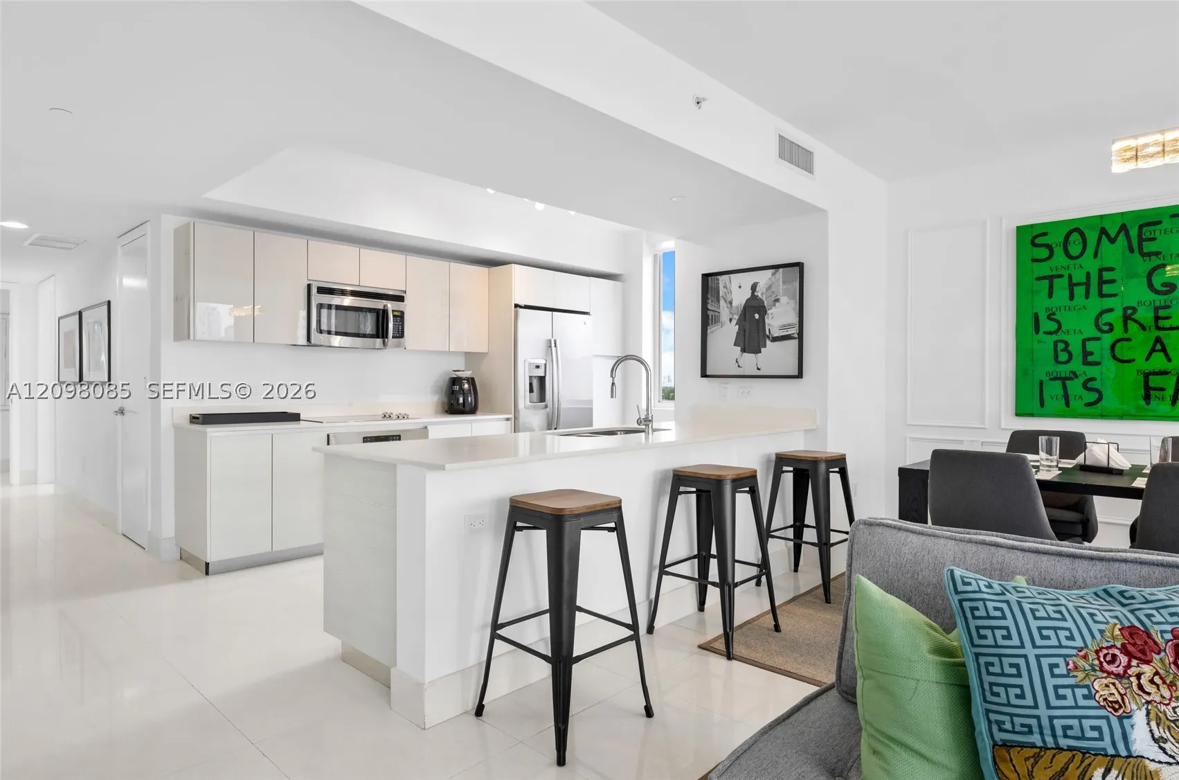 2600 E Hallandale Beach Blvd #T1102
