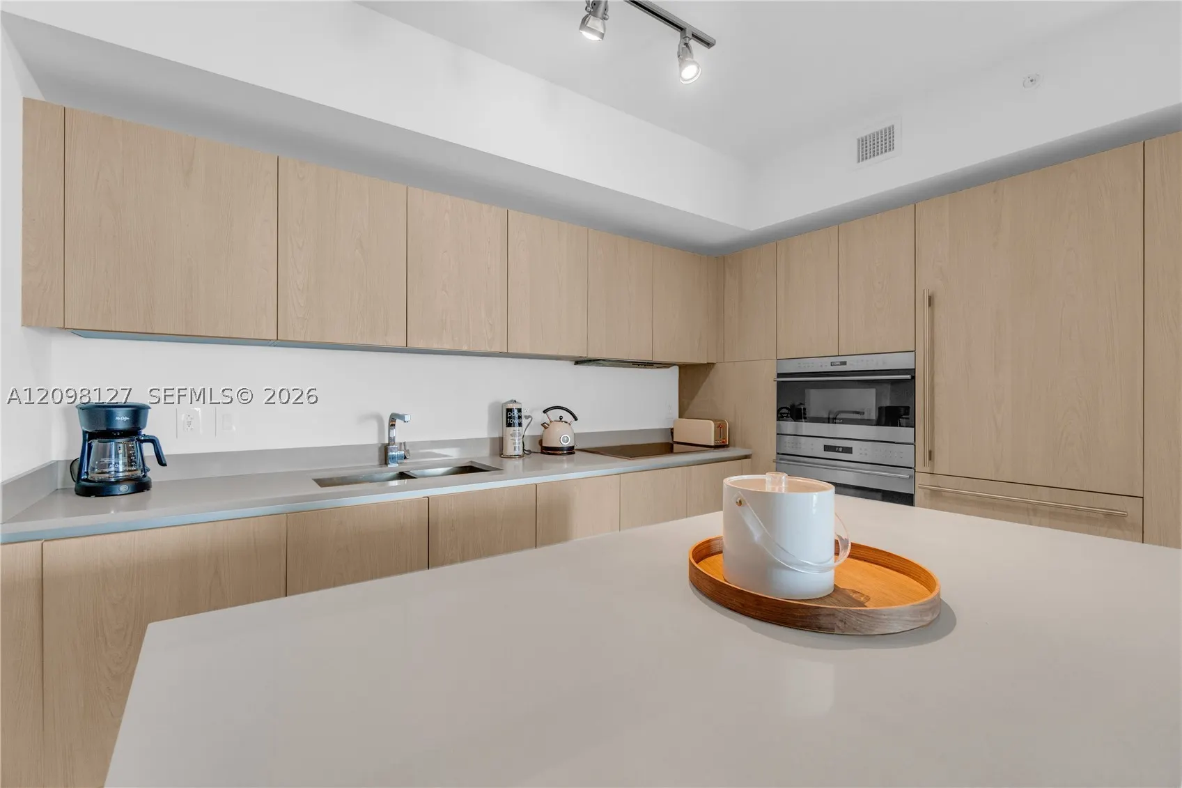 4111 S Ocean Dr #1507