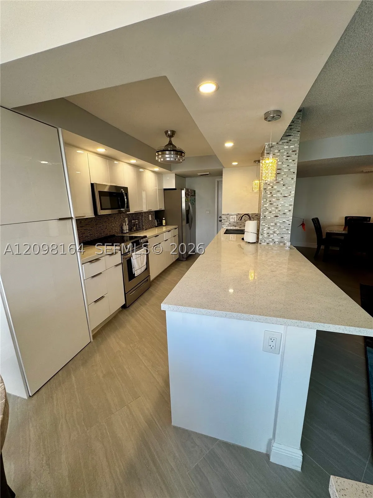 100 Golden Isles Dr #205