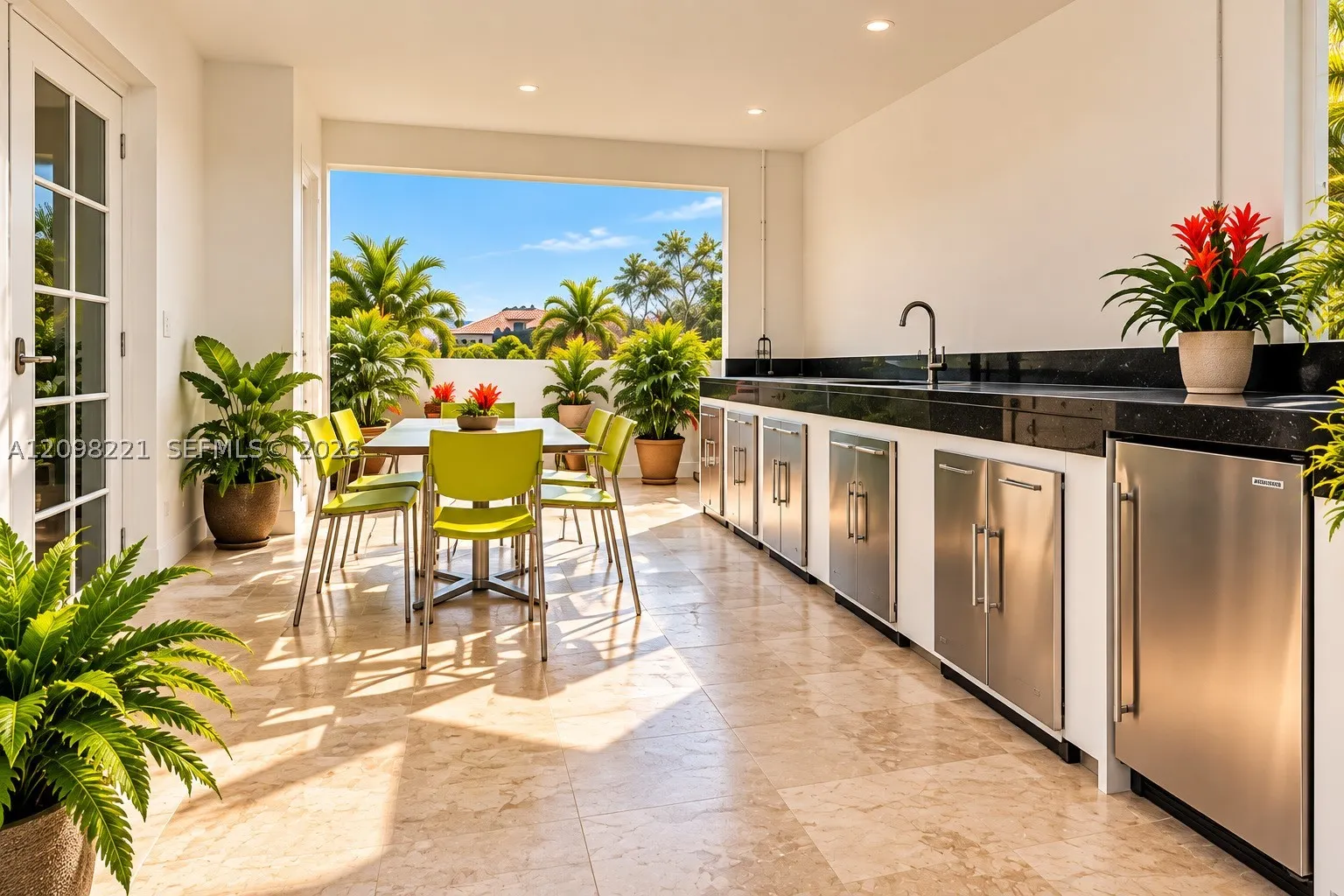 525 Anastasia Ave #525