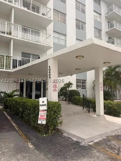 16465 NE 22nd Ave #412