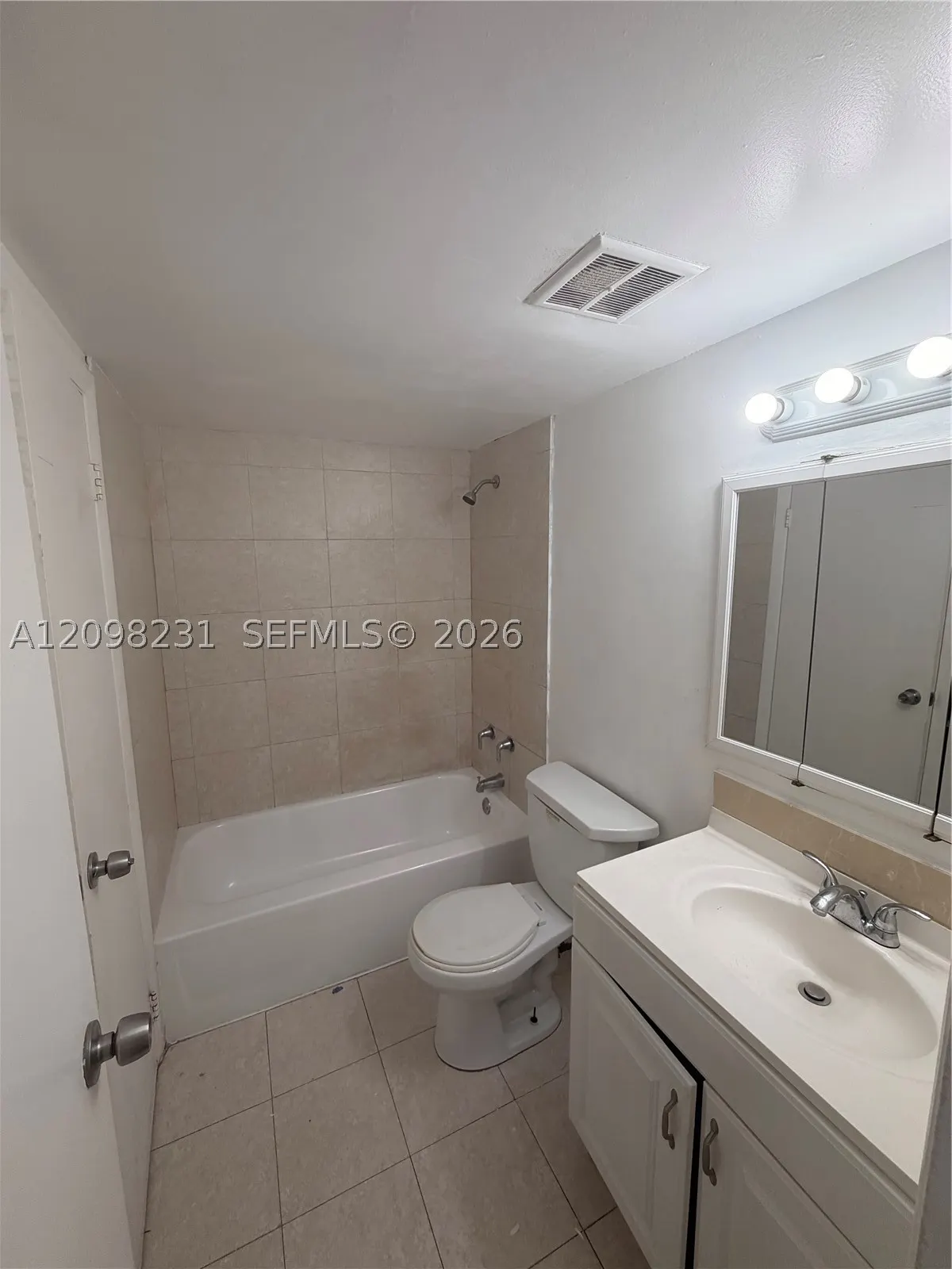 16465 NE 22nd Ave #412