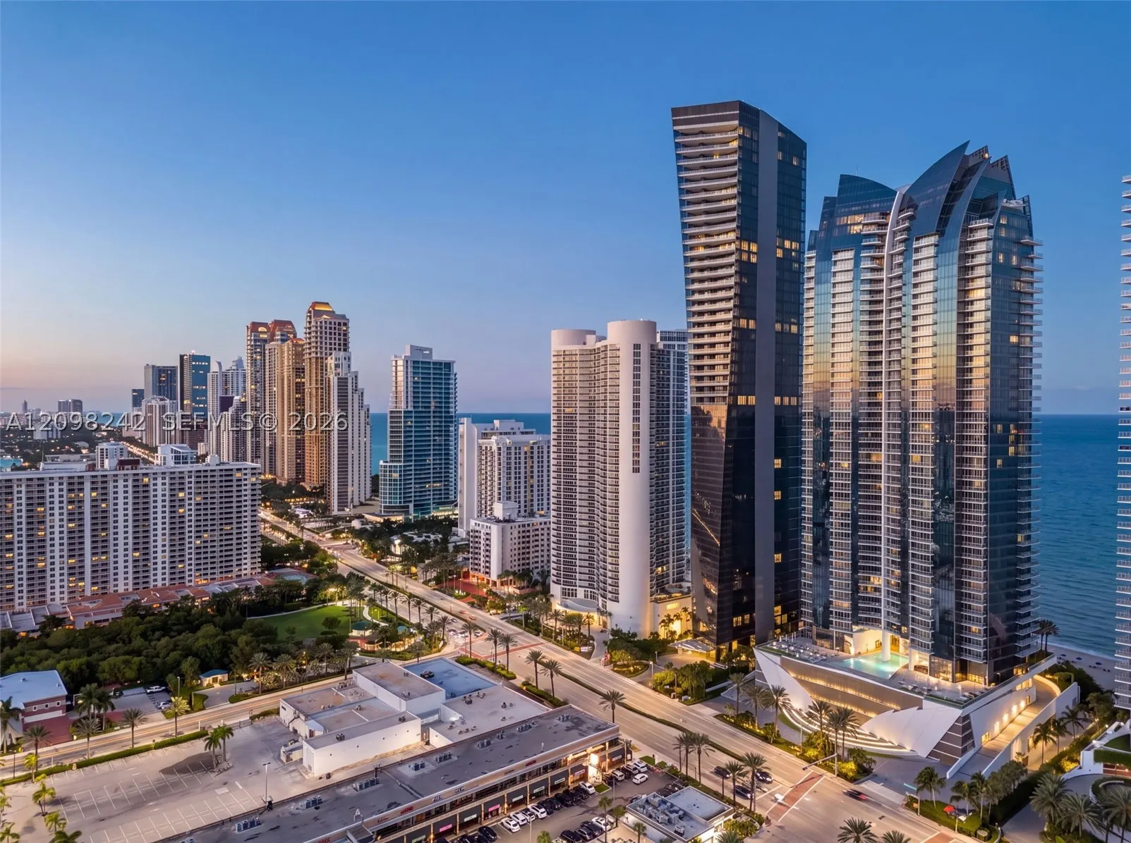 17121 Collins Ave #803