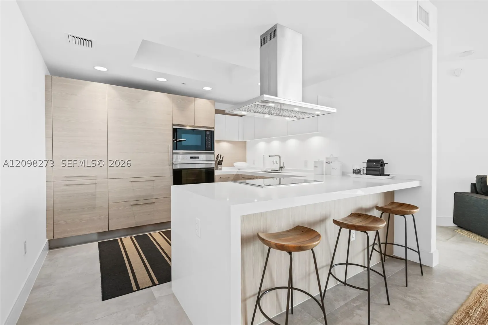 17111 Biscayne Blvd #2103