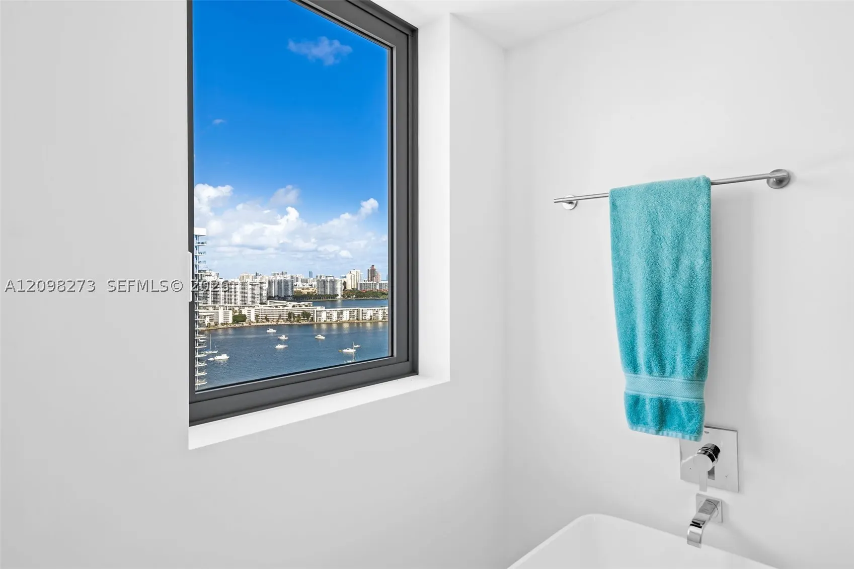 17111 Biscayne Blvd #2103