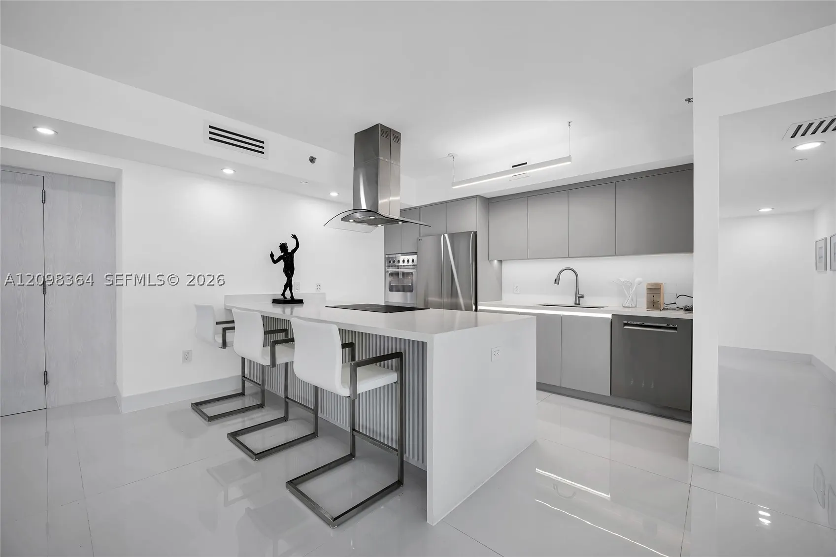 1850 S Ocean Dr #4110