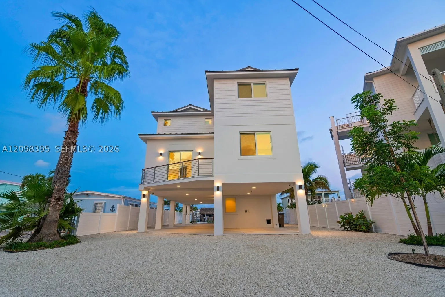 108 Ellington Ct