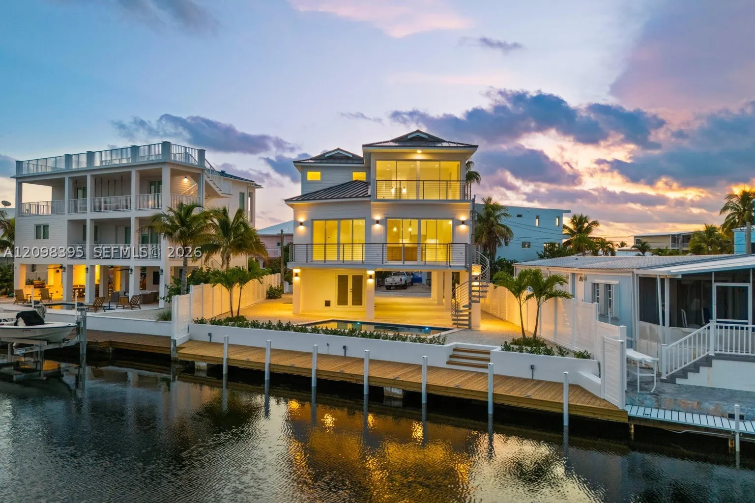 108 Ellington Ct