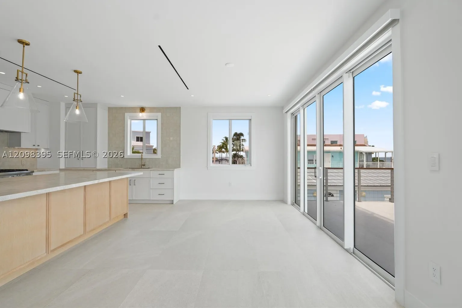 108 Ellington Ct