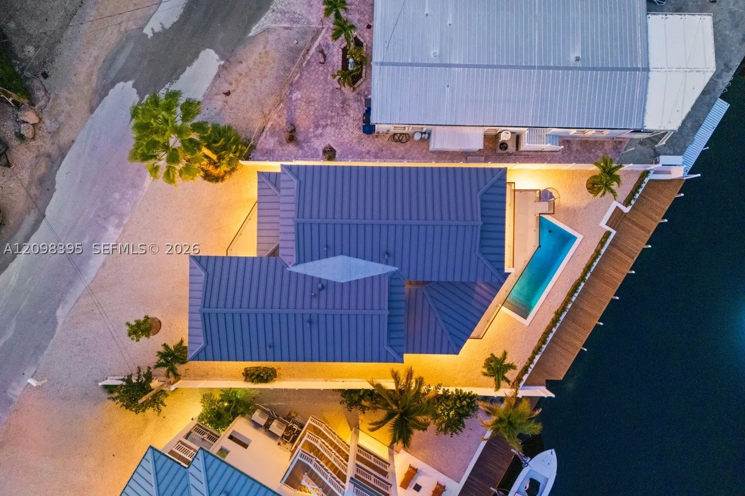 108 Ellington Ct