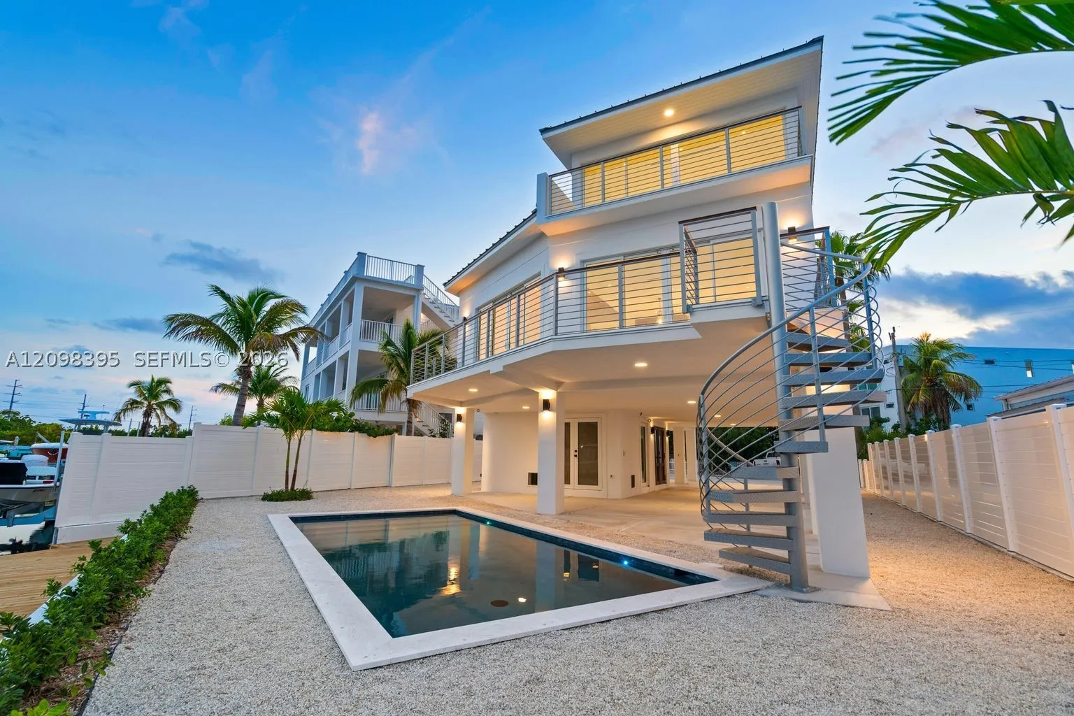108 Ellington Ct