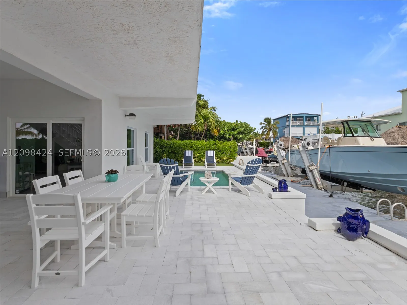 607 Cuda Ln