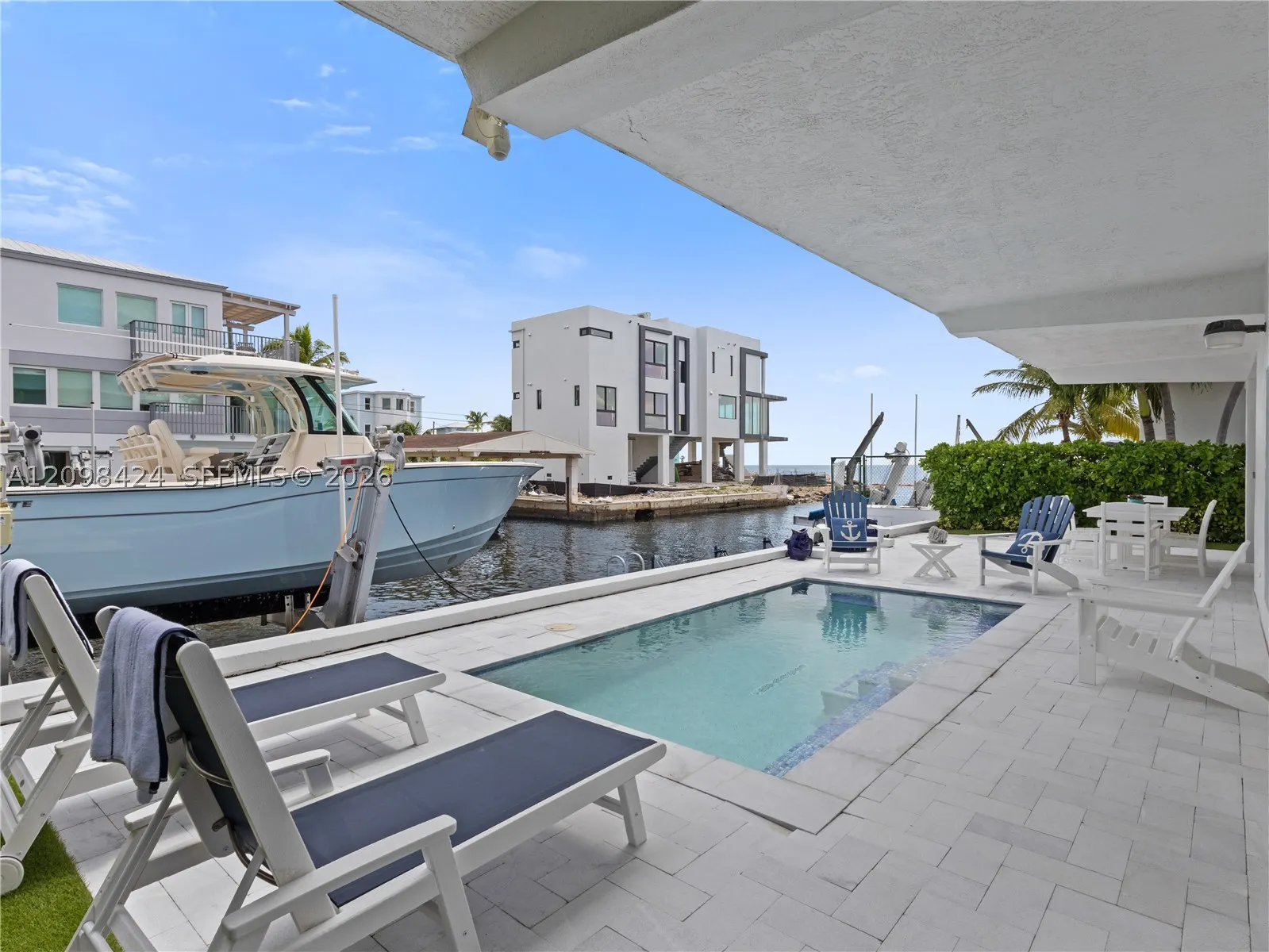 607 Cuda Ln