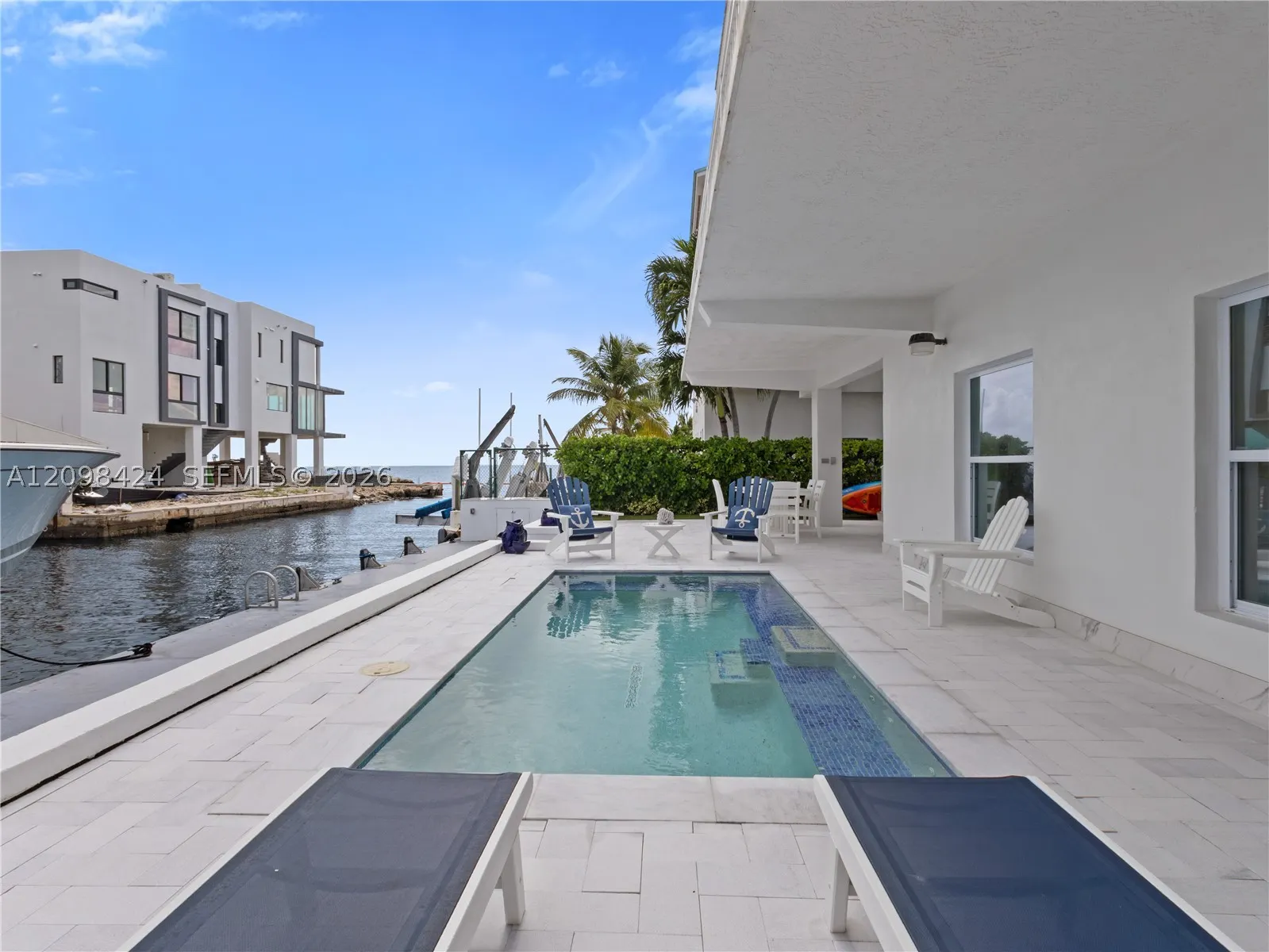 607 Cuda Ln