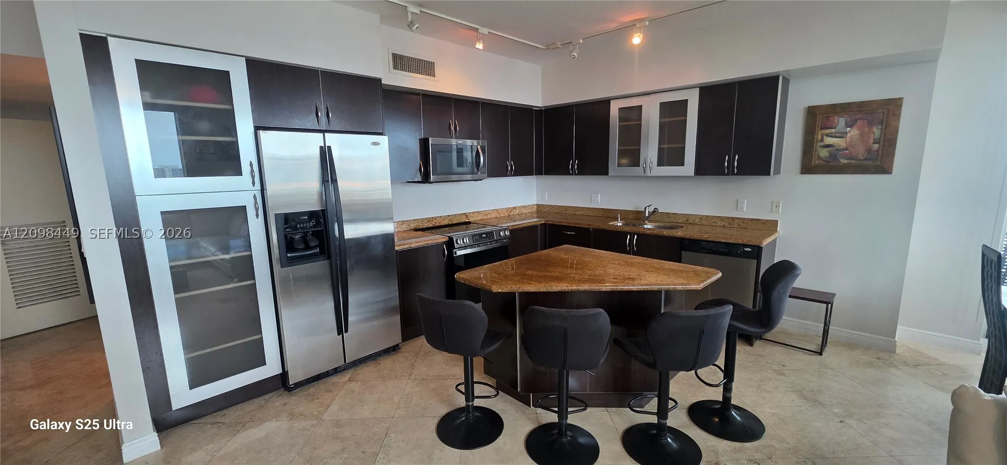 1755 E Hallandale Beach Blvd #1803E