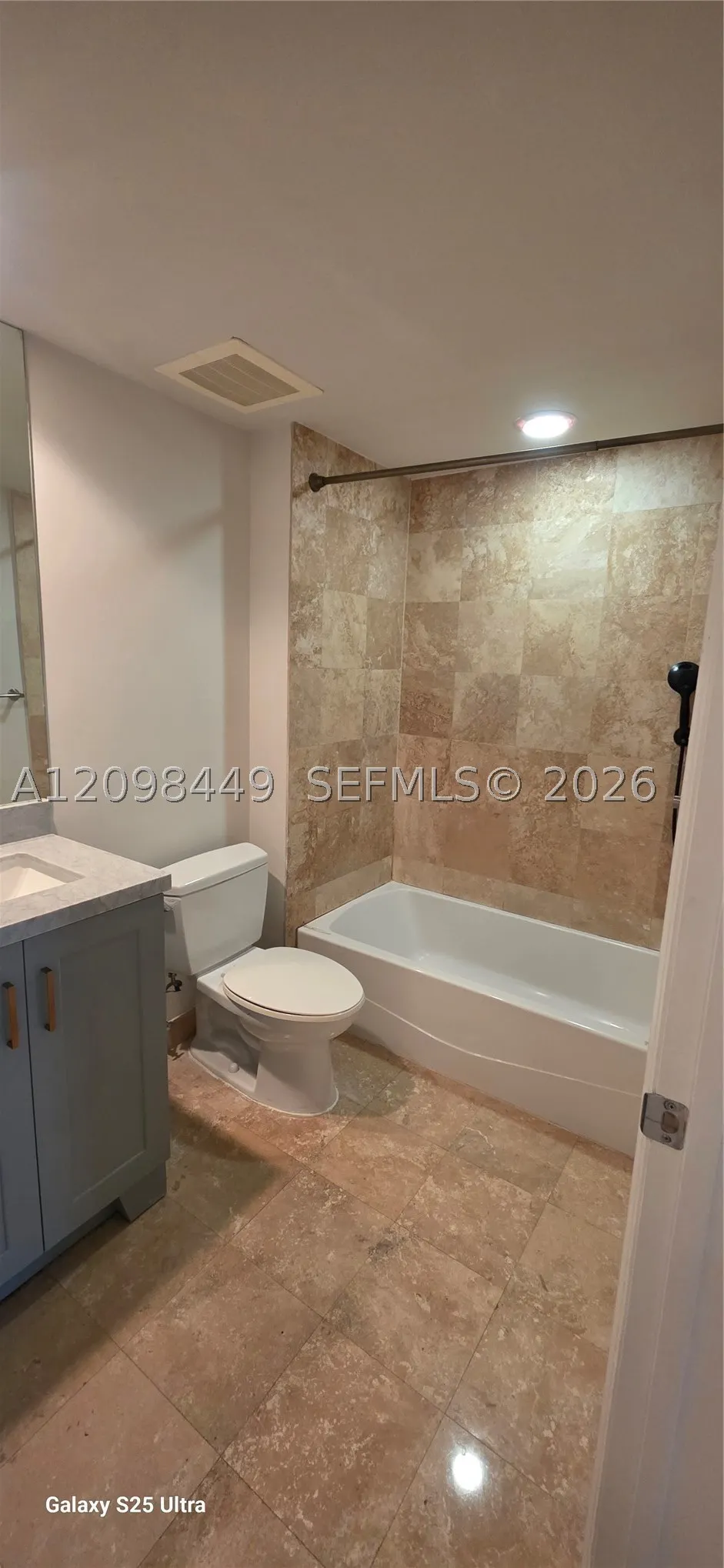 1755 E Hallandale Beach Blvd #1803E