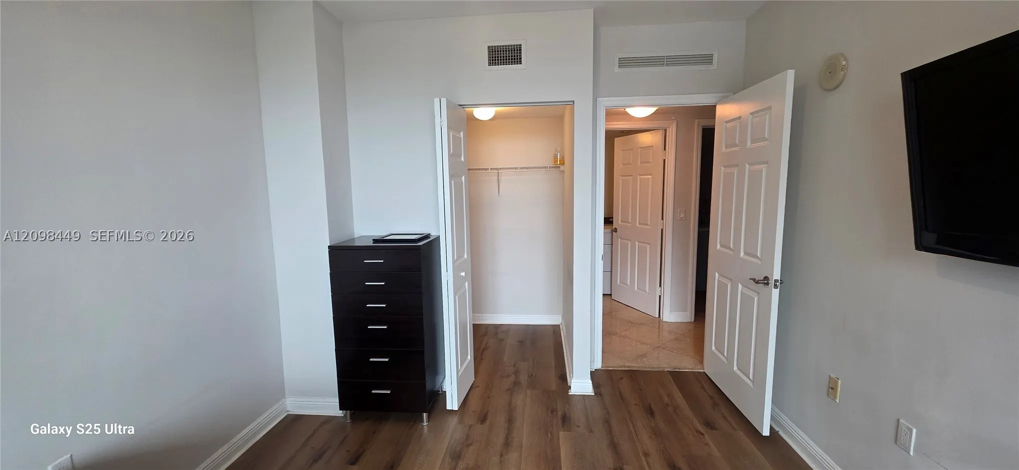 1755 E Hallandale Beach Blvd #1803E