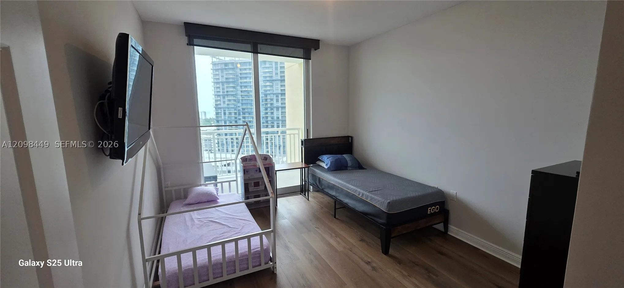 1755 E Hallandale Beach Blvd #1803E