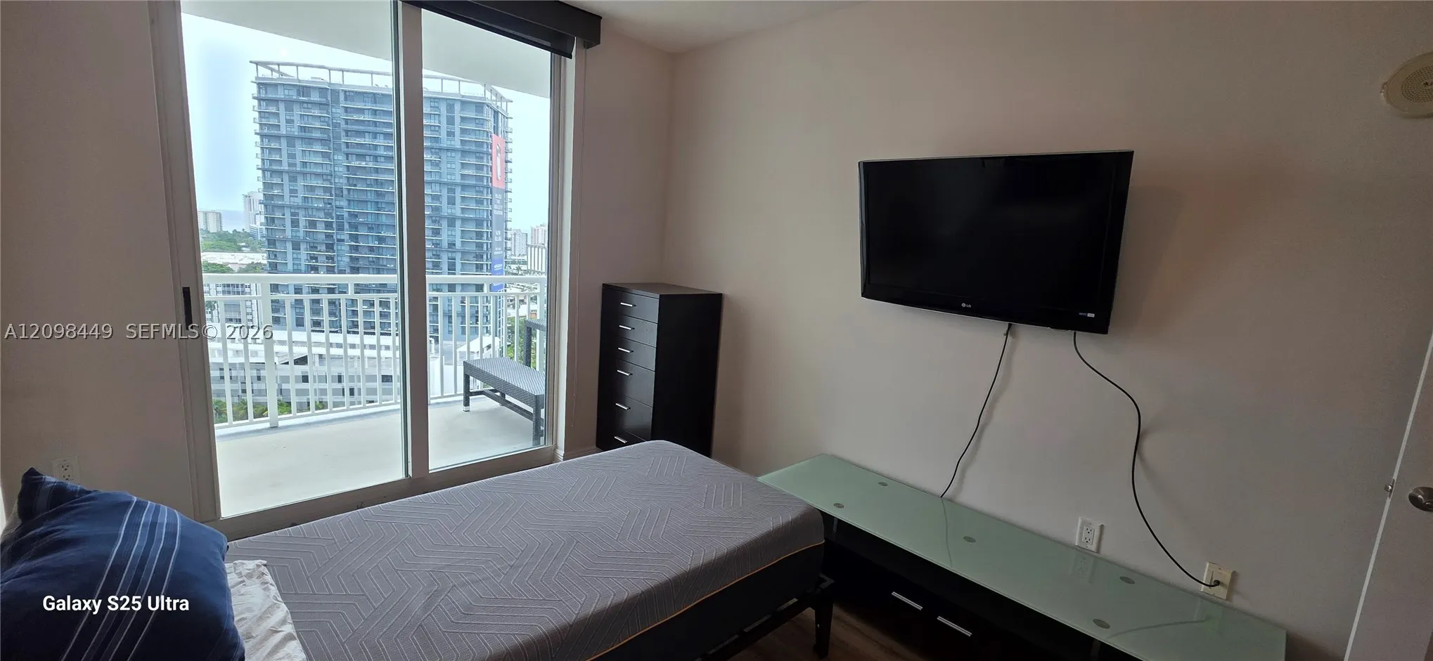 1755 E Hallandale Beach Blvd #1803E