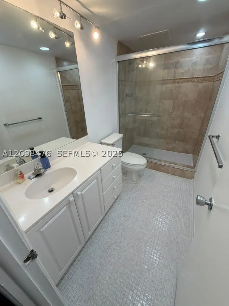 19380 Collins Ave #218