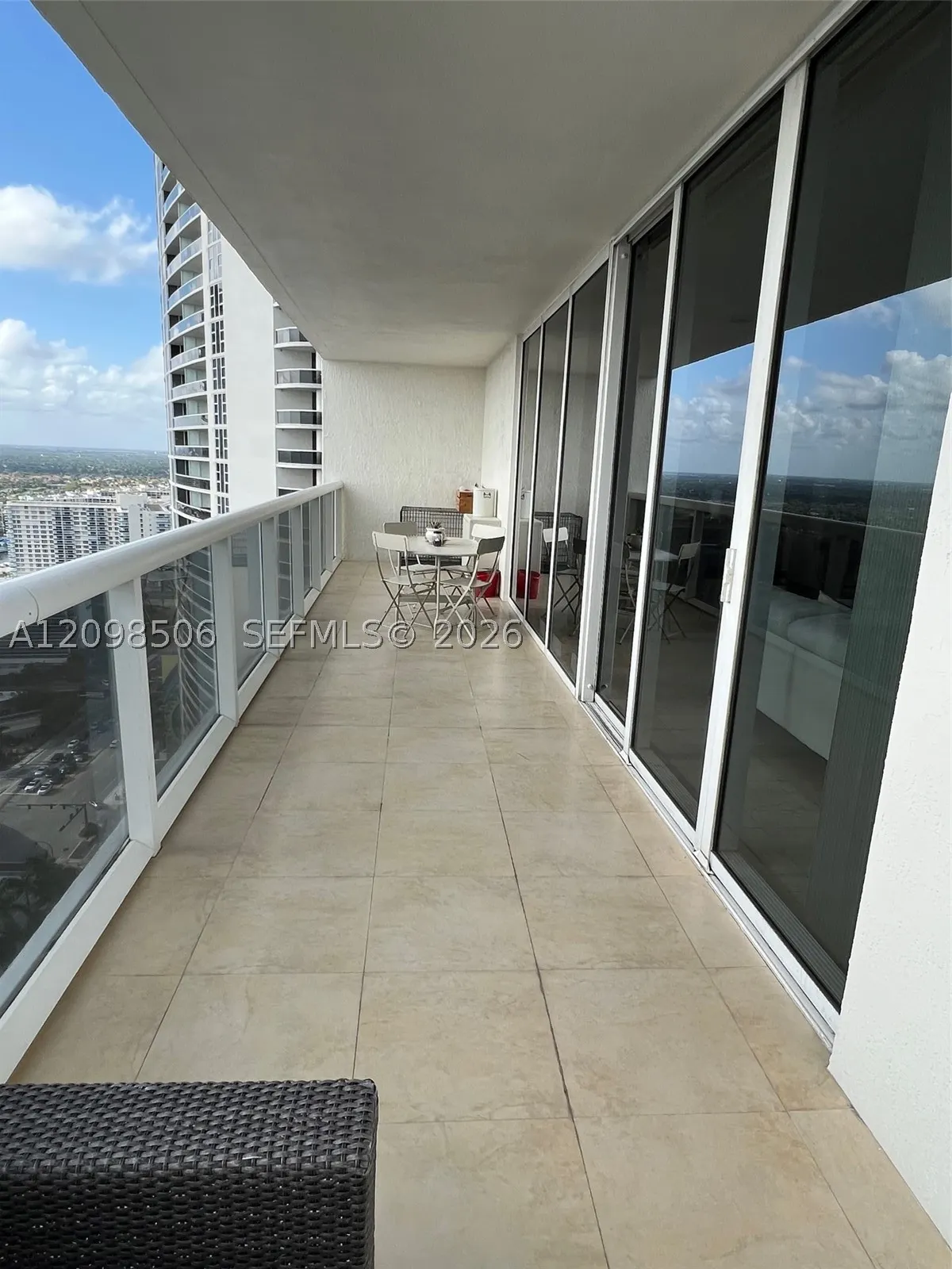 1830 S Ocean Dr #3006