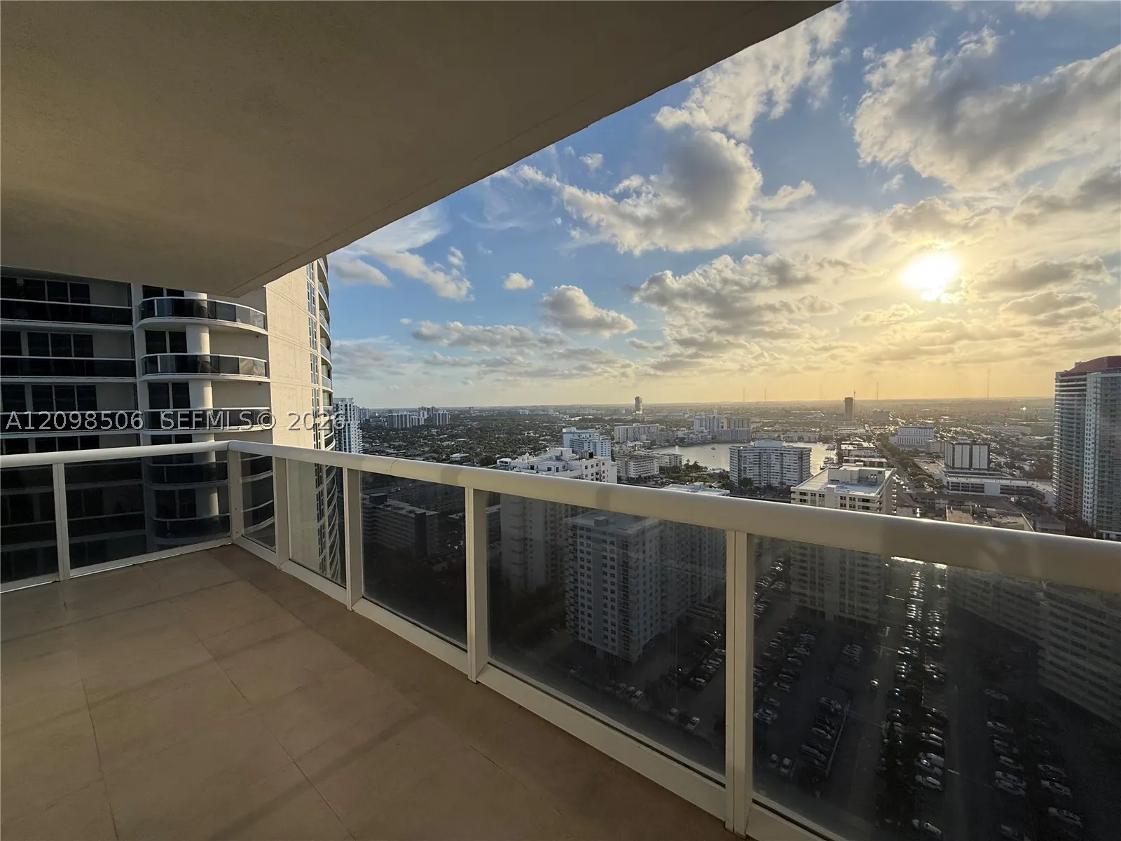 1830 S Ocean Dr #3006