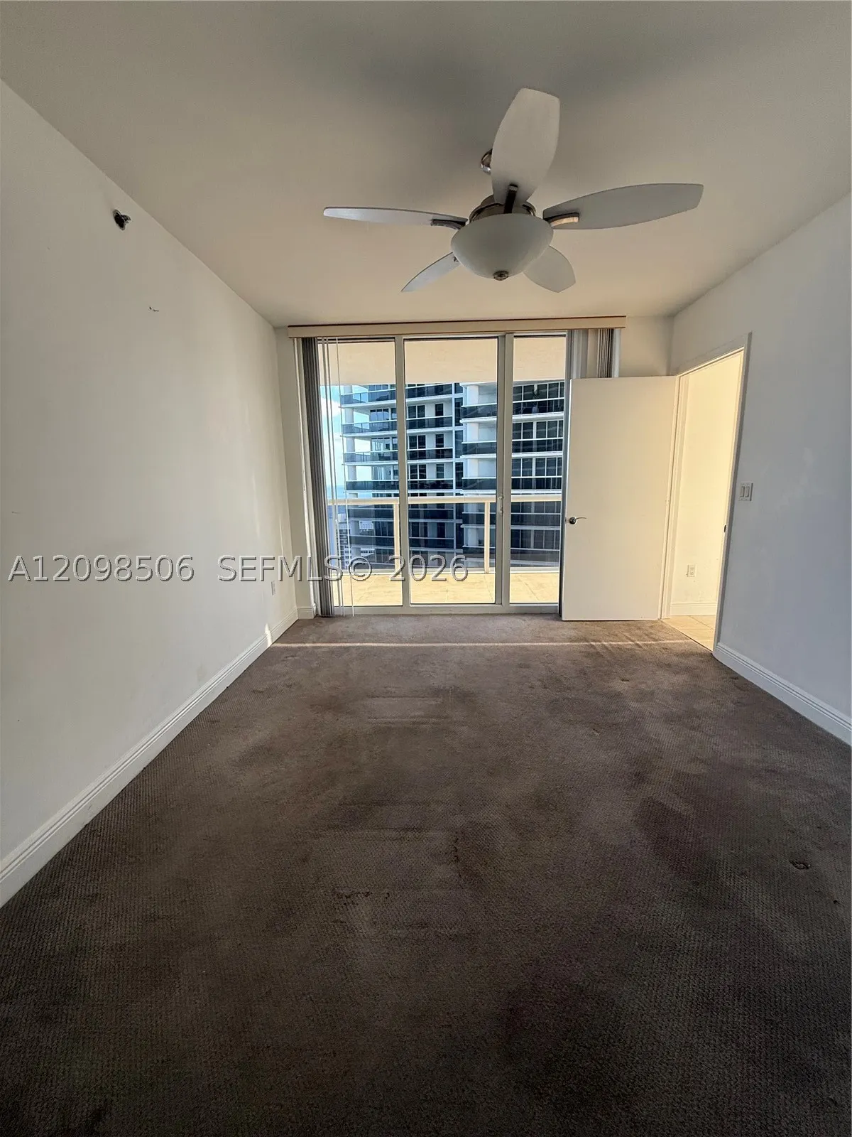1830 S Ocean Dr #3006