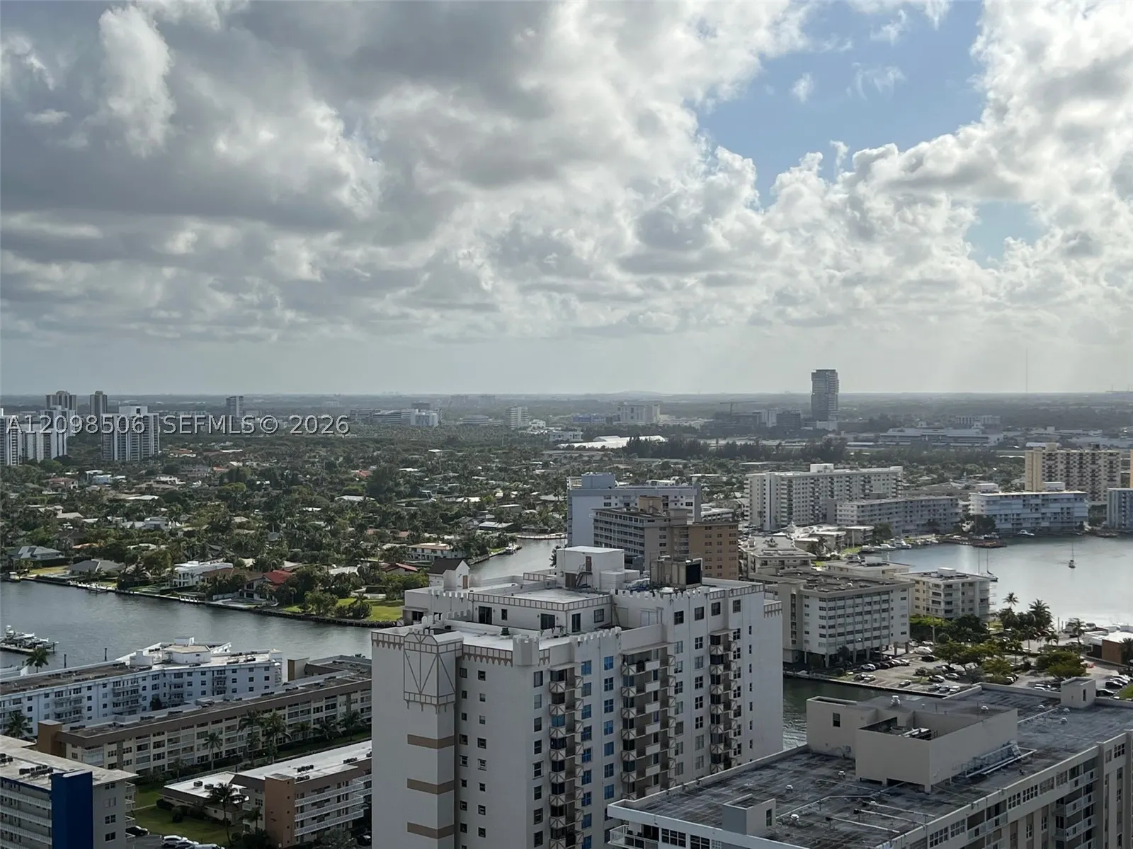 1830 S Ocean Dr #3006