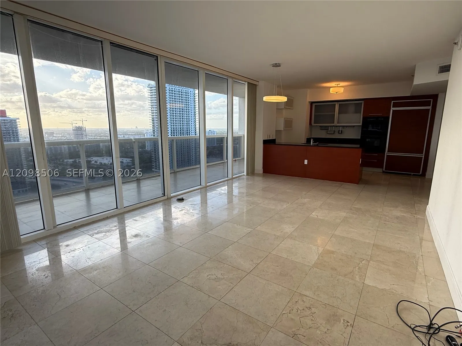 1830 S Ocean Dr #3006