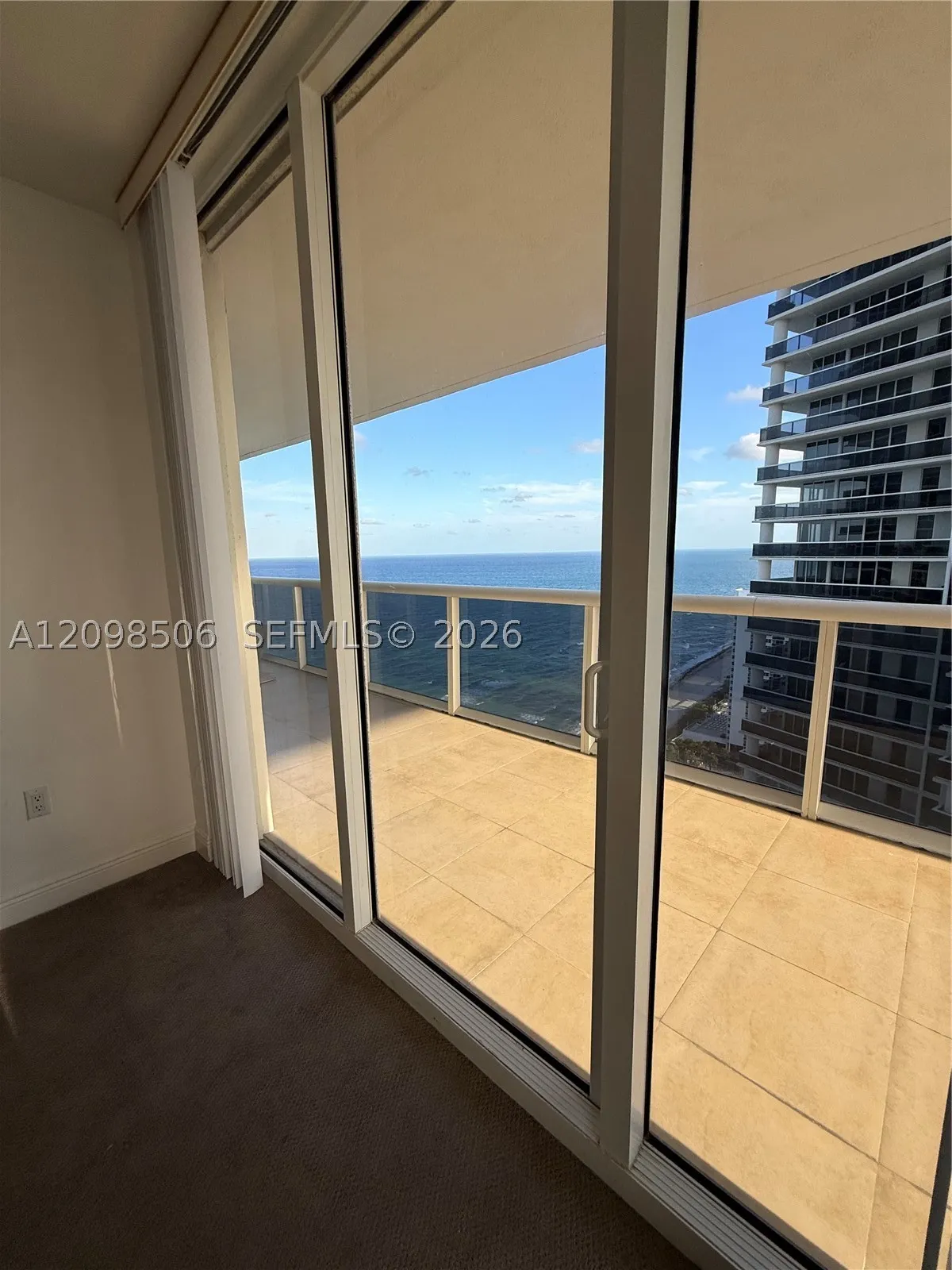 1830 S Ocean Dr #3006