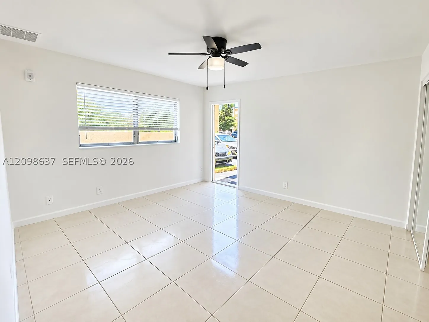 201 NE 14th Ave #5A