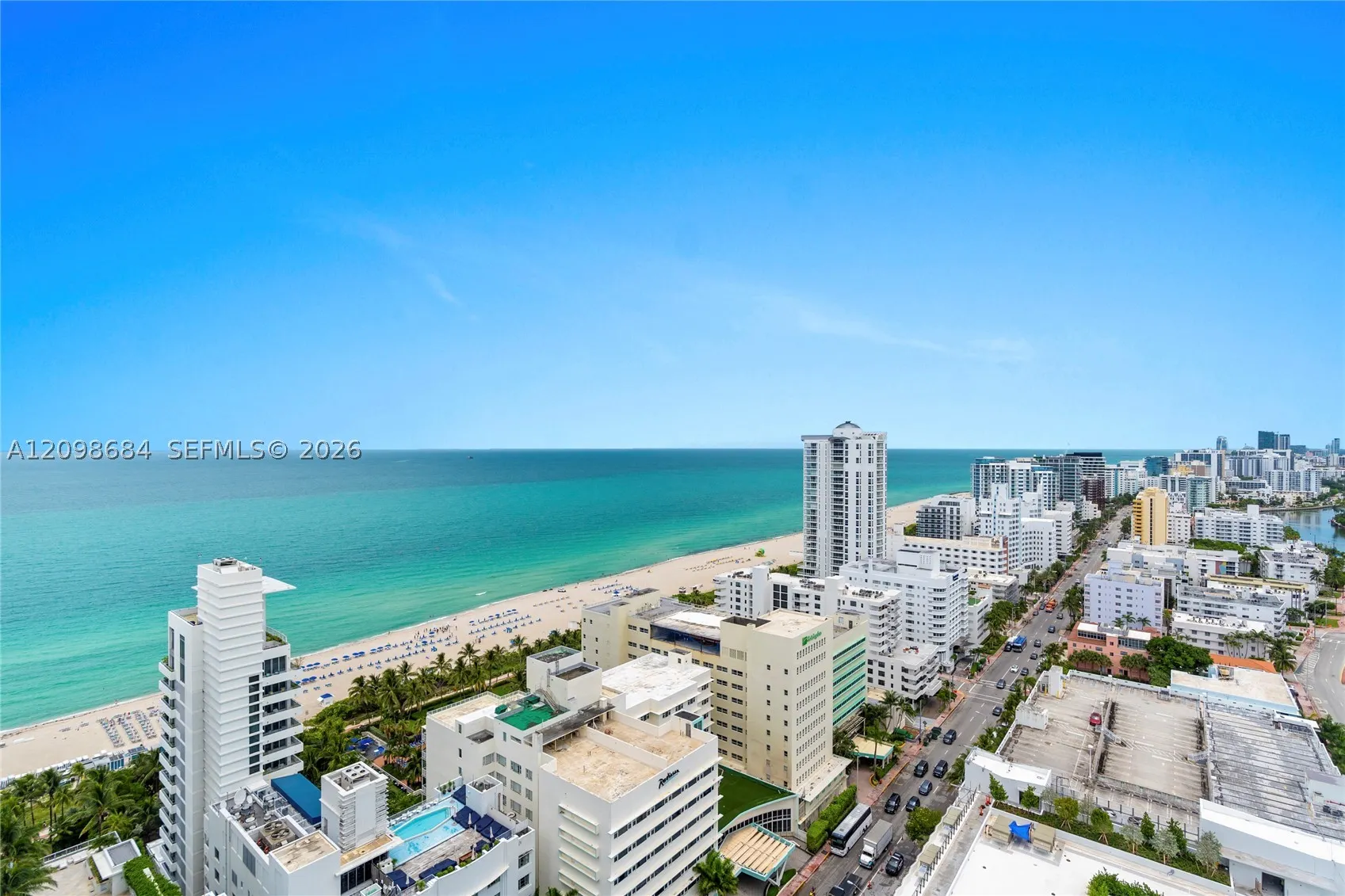 4401 Collins Ave #2612