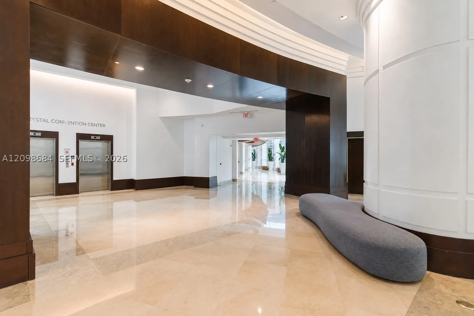 4401 Collins Ave #2612