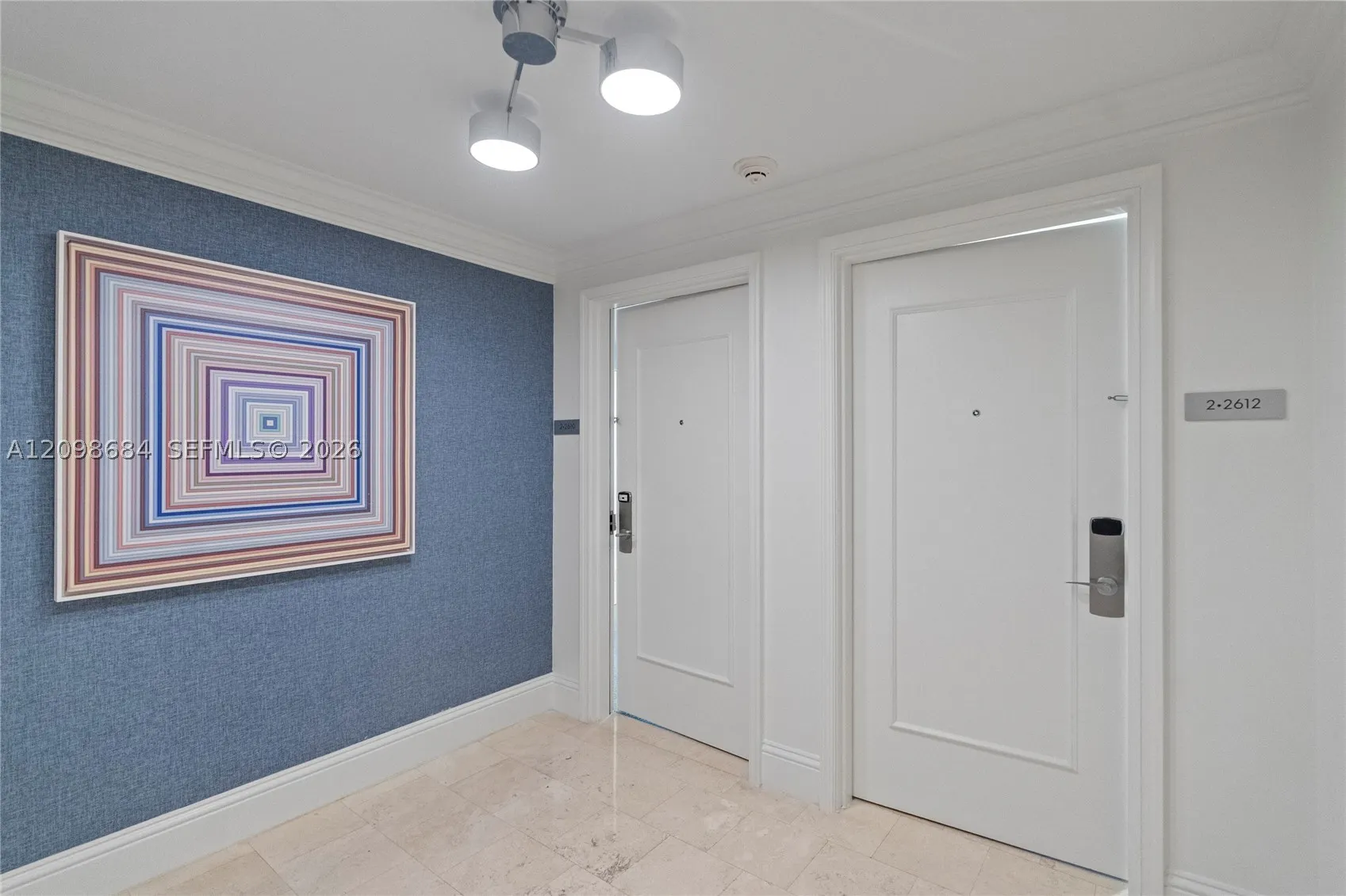 4401 Collins Ave #2612
